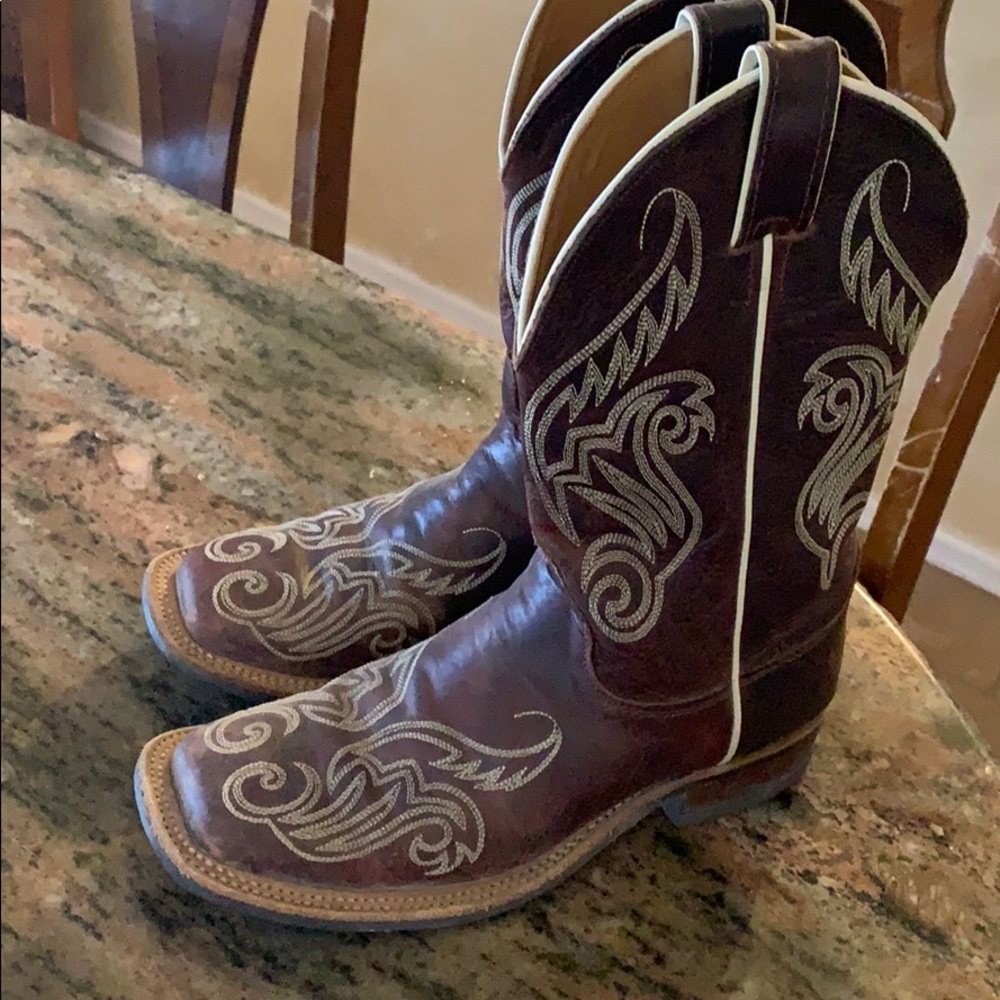 Justin Boots.